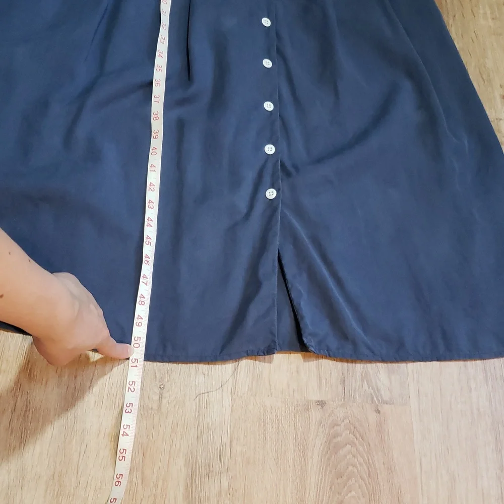 Vetta Button-up Midi Dress, Color "Washed Navy", Sixe XL - Picture 9 of 11